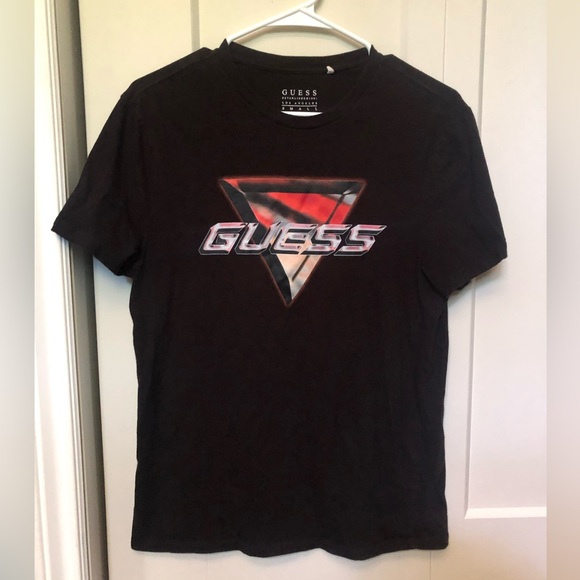 Guess Logo Mens Black and Red T-Shirt - Size Small - Picture 1 of 3